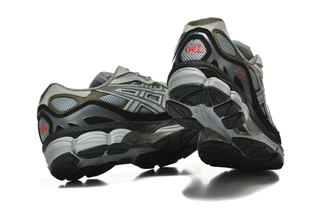 ASICS Gris Vert Armée Couches Synthétiques Superposées Panneaux de Ventilation en Maille Chaussures de Course 5