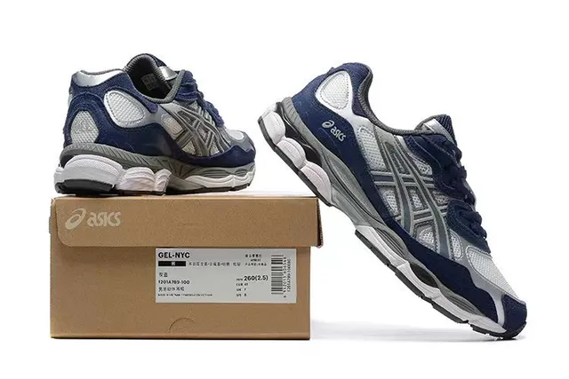 ASICS Navy Silver Mesh And Synthetic Overlay Upper Multi-Layered Midsole Running Shoes 6