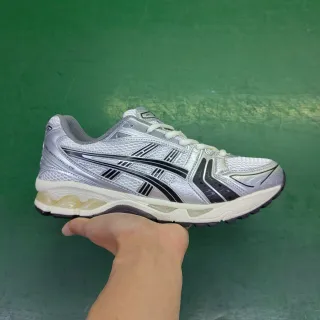 ASICS Silver Black Metallic Mesh Upper Tiger Stripe Cage Running Shoes