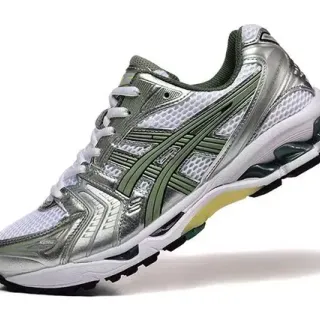 ASICS أحذية الجري مع الوجه الفضي الأخضر المعدني خطوط النمر الزيتونية