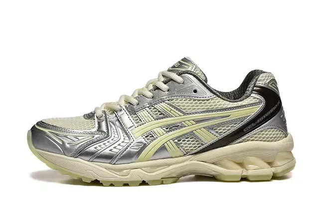 ASICS Silver Yellow Metallic Upper Pale Accent Stripes Running Shoes 2
