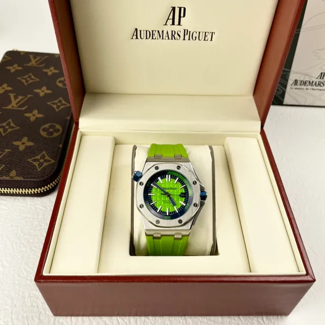 Audemars Piguet Royal Oak Offshore Diver Lime Green Mechanical Watch 2