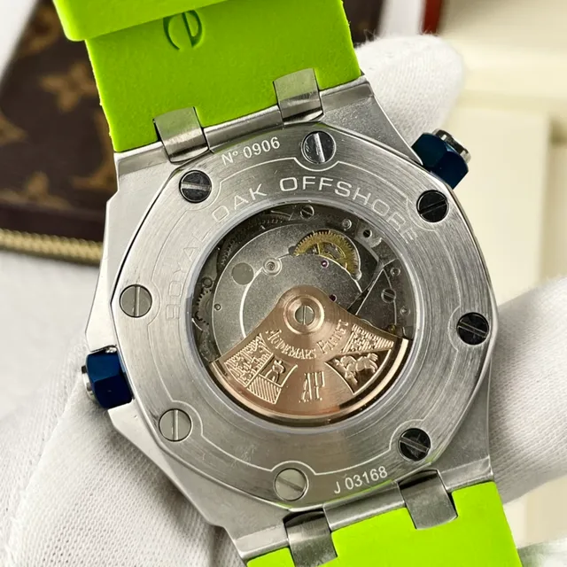 Audemars Piguet Royal Oak Offshore Diver Lime Green Mechanical Watch 5