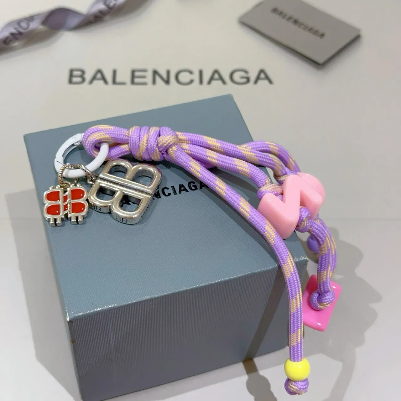 Balenciaga BB Logo Chaveiro Rosa Roxo Cordão de Nylon Trançado Berloques de Letras Plásticas Joias 4