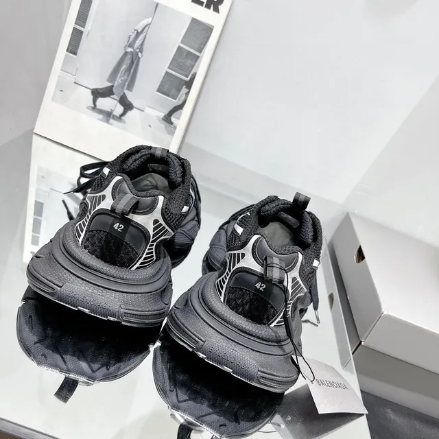 Balenciaga Black White Sole Mesh Upper Chunky Sneakers 2
