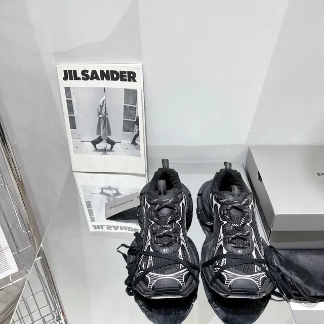 Balenciaga Black White Sole Mesh Upper Chunky Sneakers 9