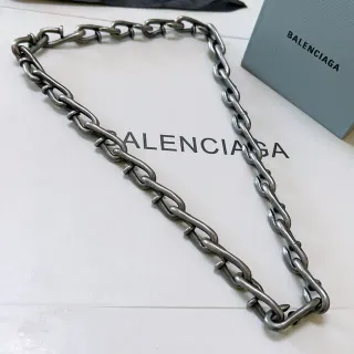 Balenciaga 链条项链 Gunmetal 工业链接项链