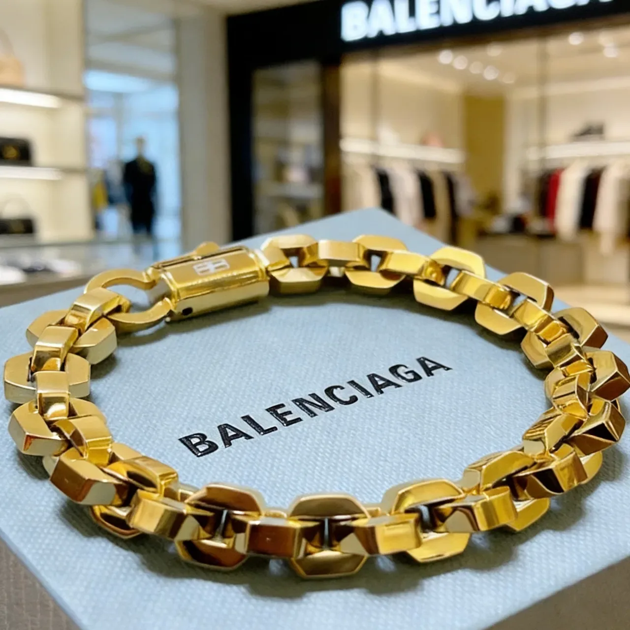 Balenciaga Bracelet Chaîne Curb Doré 3