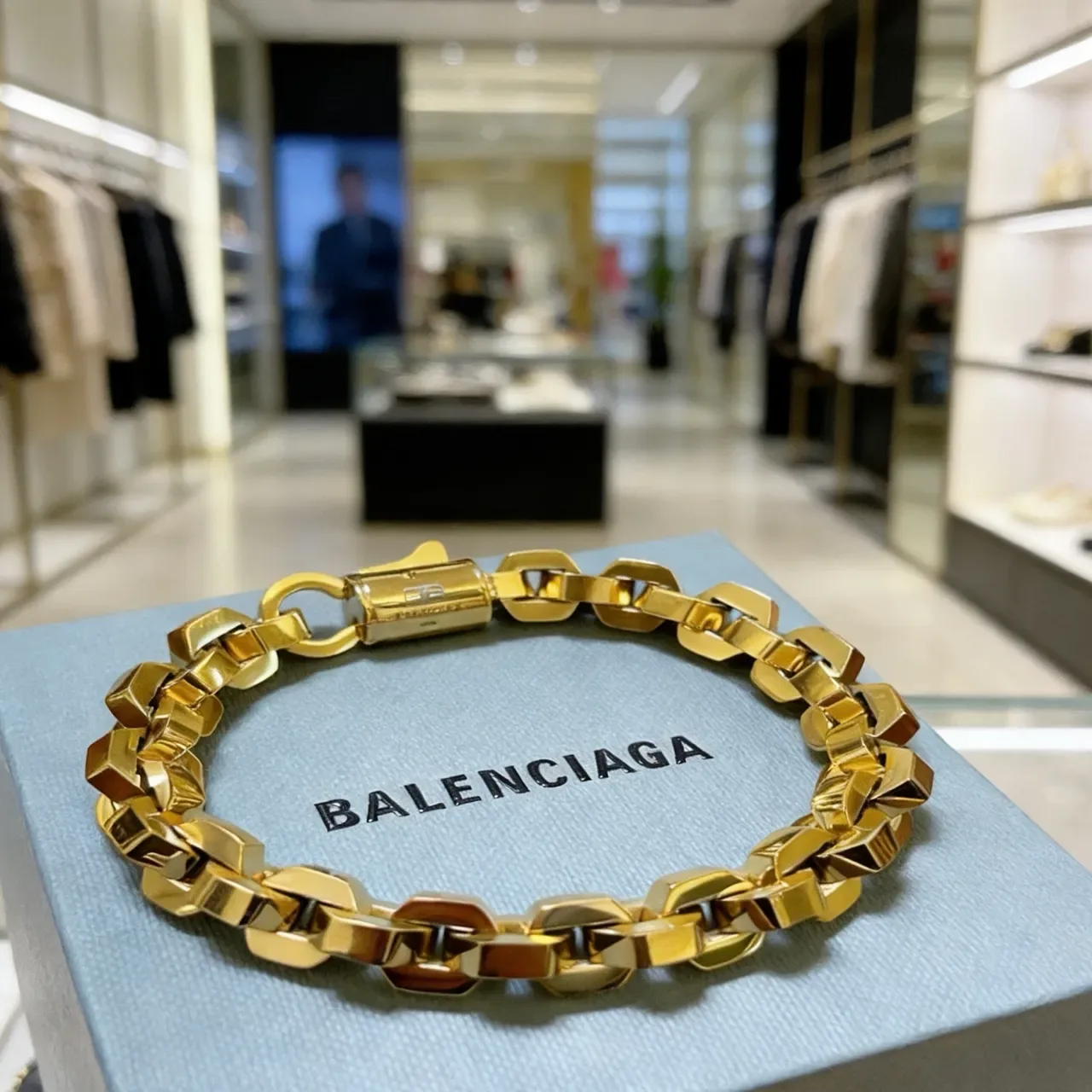 Balenciaga Bracelet Chaîne Curb Doré 6