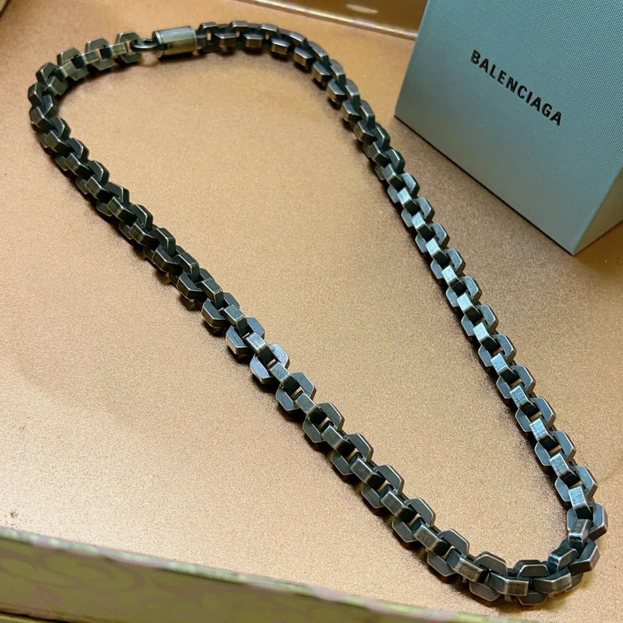 Balenciaga Geometric Link Oxidized Metal Necklace 8