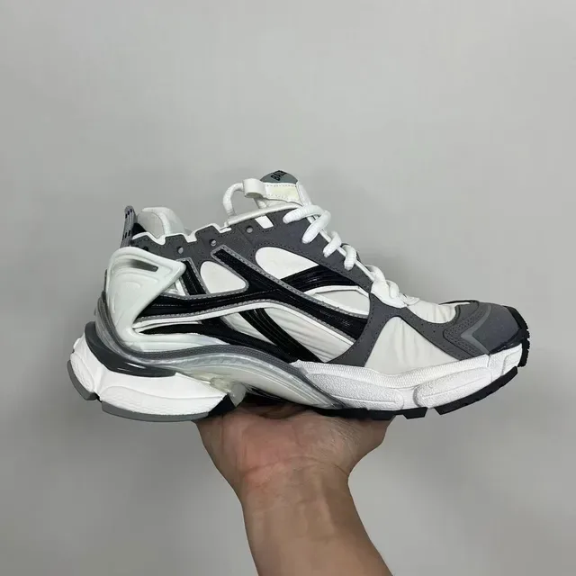 Balenciaga Runner Blanc Gris Noir Déconstruit Chunky Sneakers 2