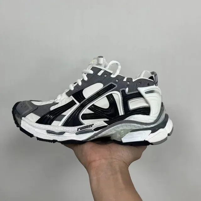 Balenciaga Runner Blanc Gris Noir Déconstruit Chunky Sneakers 3