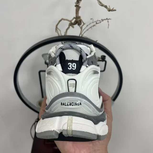 Balenciaga Runner Blanc Gris Noir Déconstruit Chunky Sneakers 7