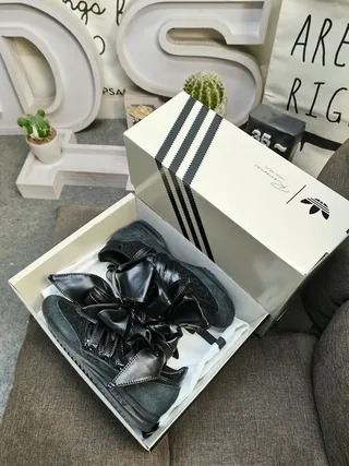 Balenciaga Speed Trainer Chaussures Noires à Nœud Oversized et Semelle Épaisse 3