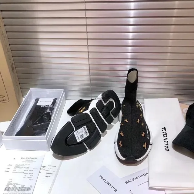 Balenciaga Speed Trainer Noir Blanc Ajuste Chaussette Tricot Supérieur Semelle Sculptée Multicouche Sneakers Lifestyle 2