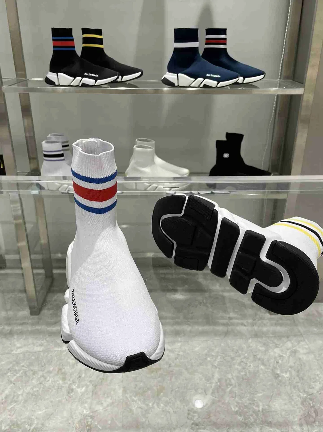 Balenciaga Speed Trainer أبيض متعدد الألوان كم مقصوص أحذية رياضية نمط حياة 7
