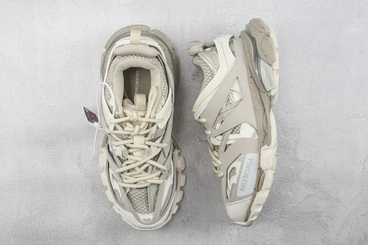 Balenciaga Track Trainer Beige Off-White Tênis chunky 3