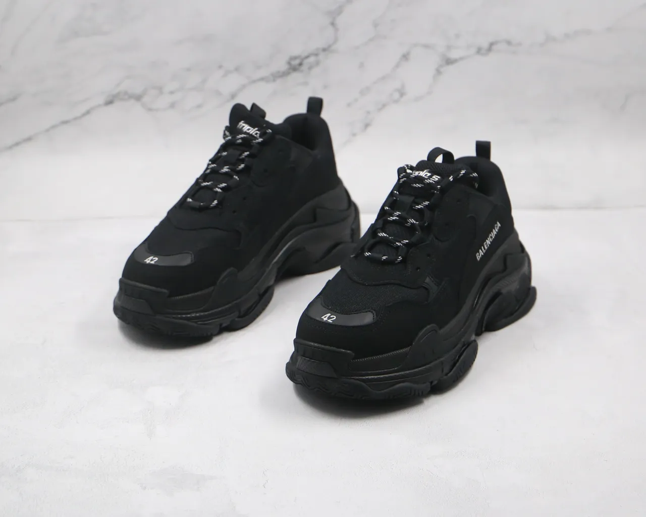 Balenciaga Triple S tênis chunky pretos 6