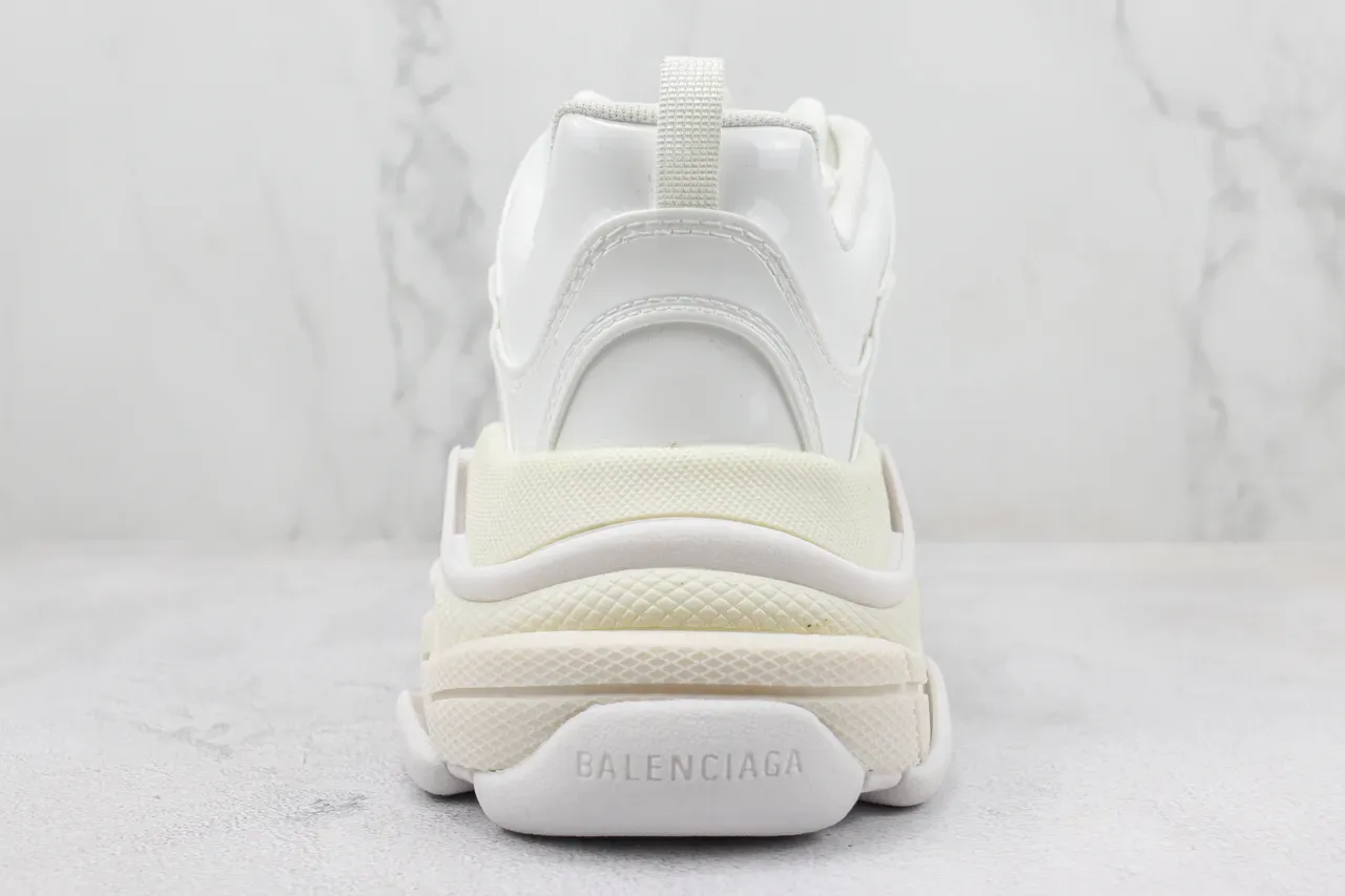 Balenciaga Triple S Tênis Chunky Branco e Creme 9