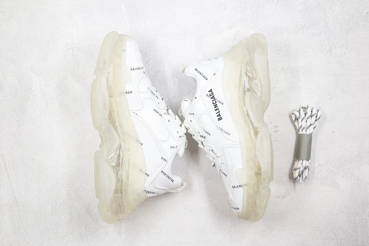 Balenciaga Triple S Tênis Chunky Brancos com logo print 3
