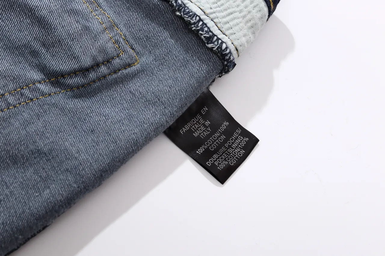 Balmain 做旧靛蓝牛仔布绗缝面板短裤 2