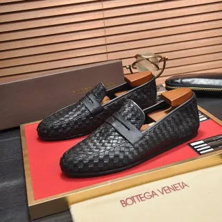 Bottega Veneta Andiamo काला Intrecciato बुना चमड़ा लोफर