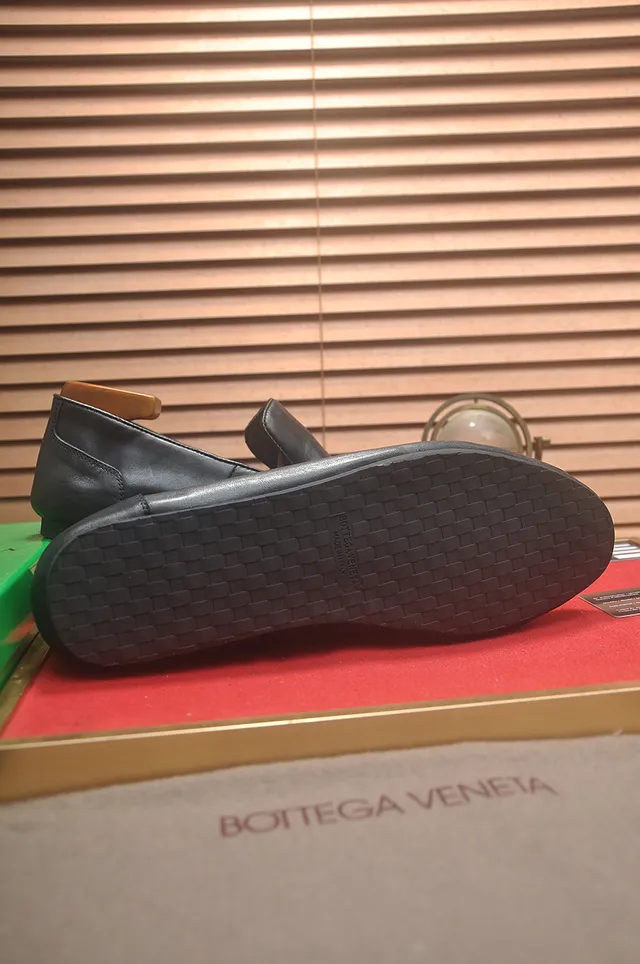 Bottega Veneta Andiamo mocassins en cuir noir slip-on 3