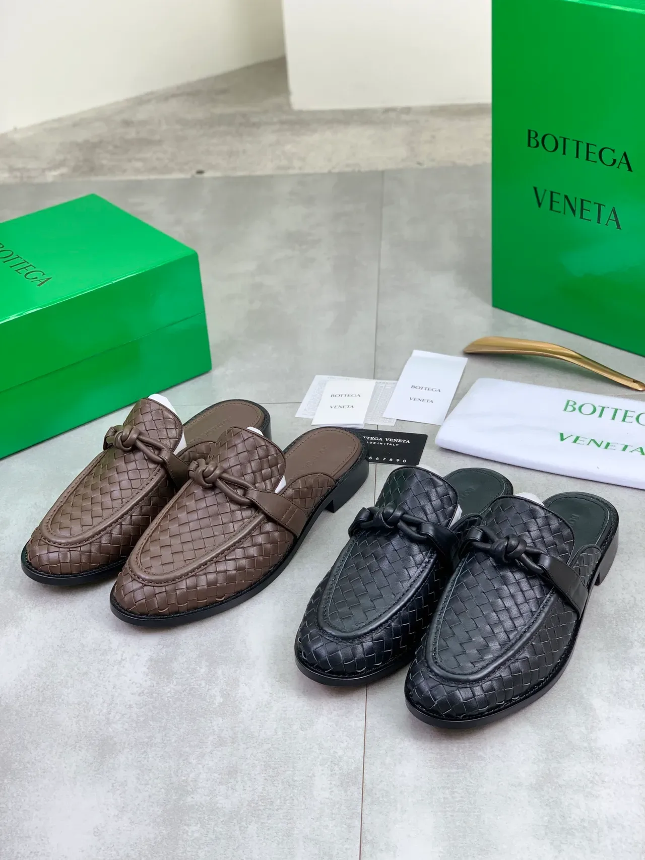 Bottega Veneta Andiamo Marron Cuir Intrecciato Mocassin sans talon 2