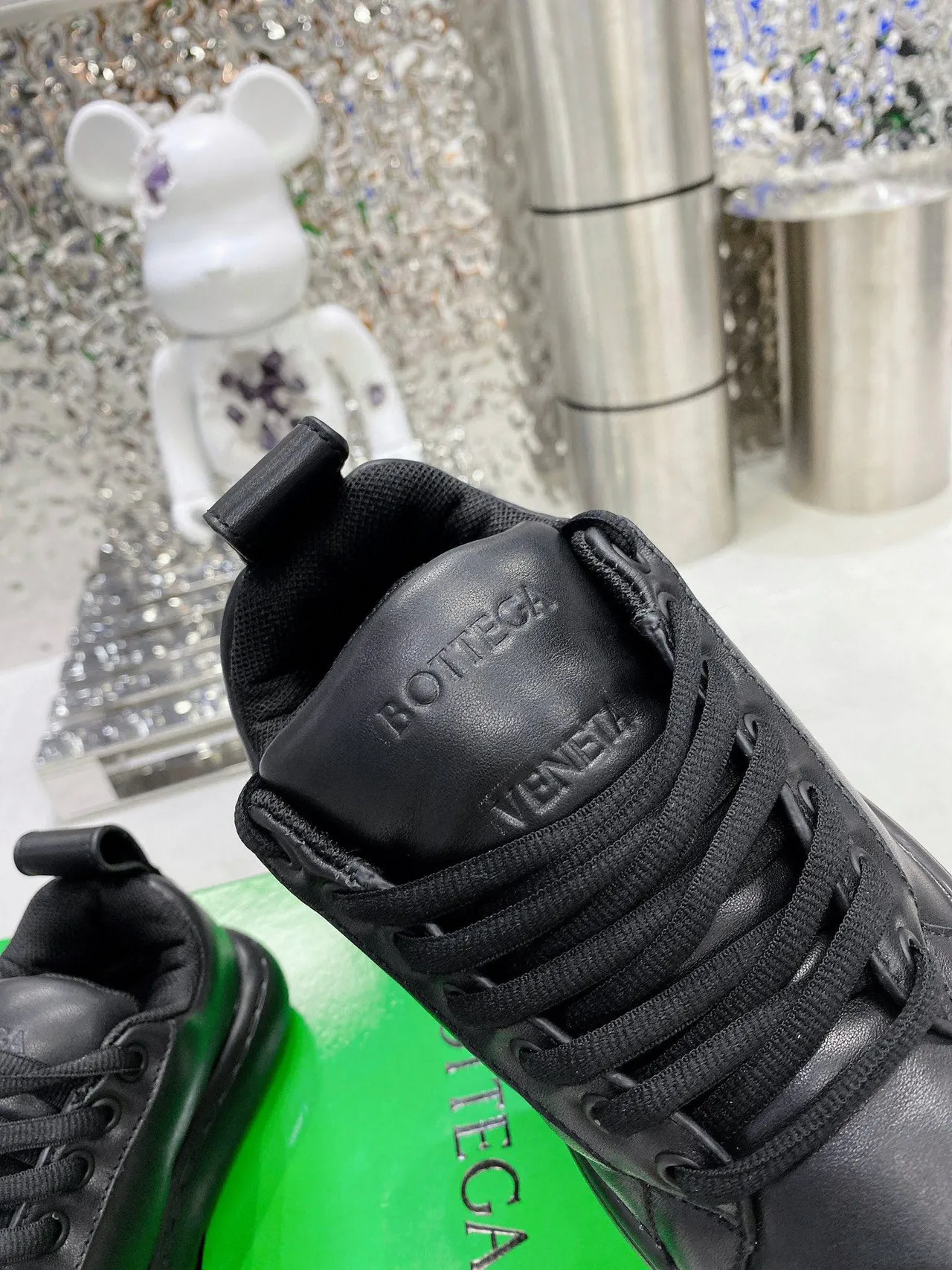 Bottega Veneta sneakers lifestyle semelle plateforme monocrome noir 5
