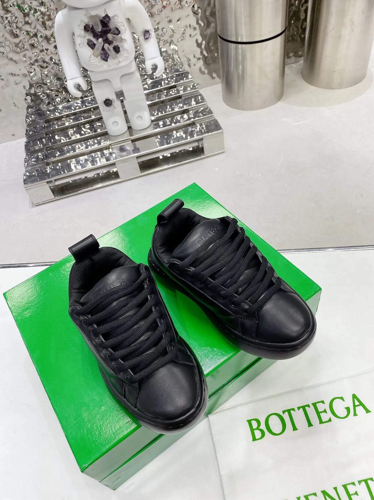Bottega Veneta sneakers lifestyle semelle plateforme monocrome noir 7