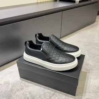 Bottega Veneta Cassette Black Intrecciato Slip-On Lifestyle Sneakers