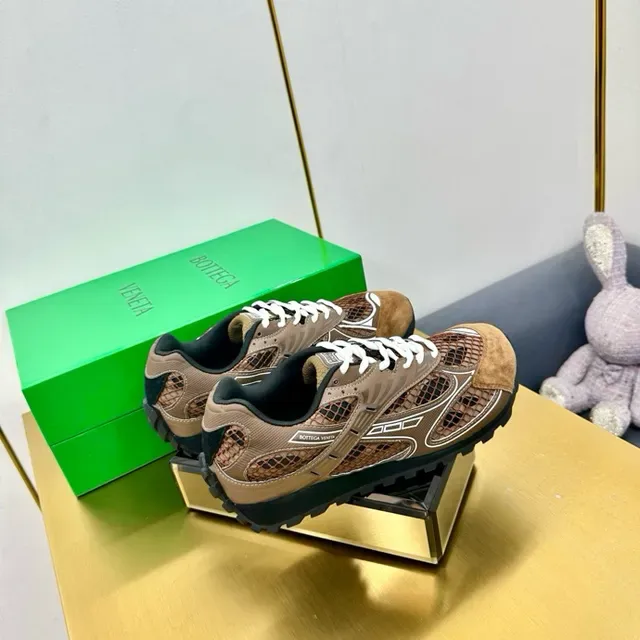 Bottega Veneta Cassette Sneaker Marrom Couro Tricotado Tênis Lifestyle 7