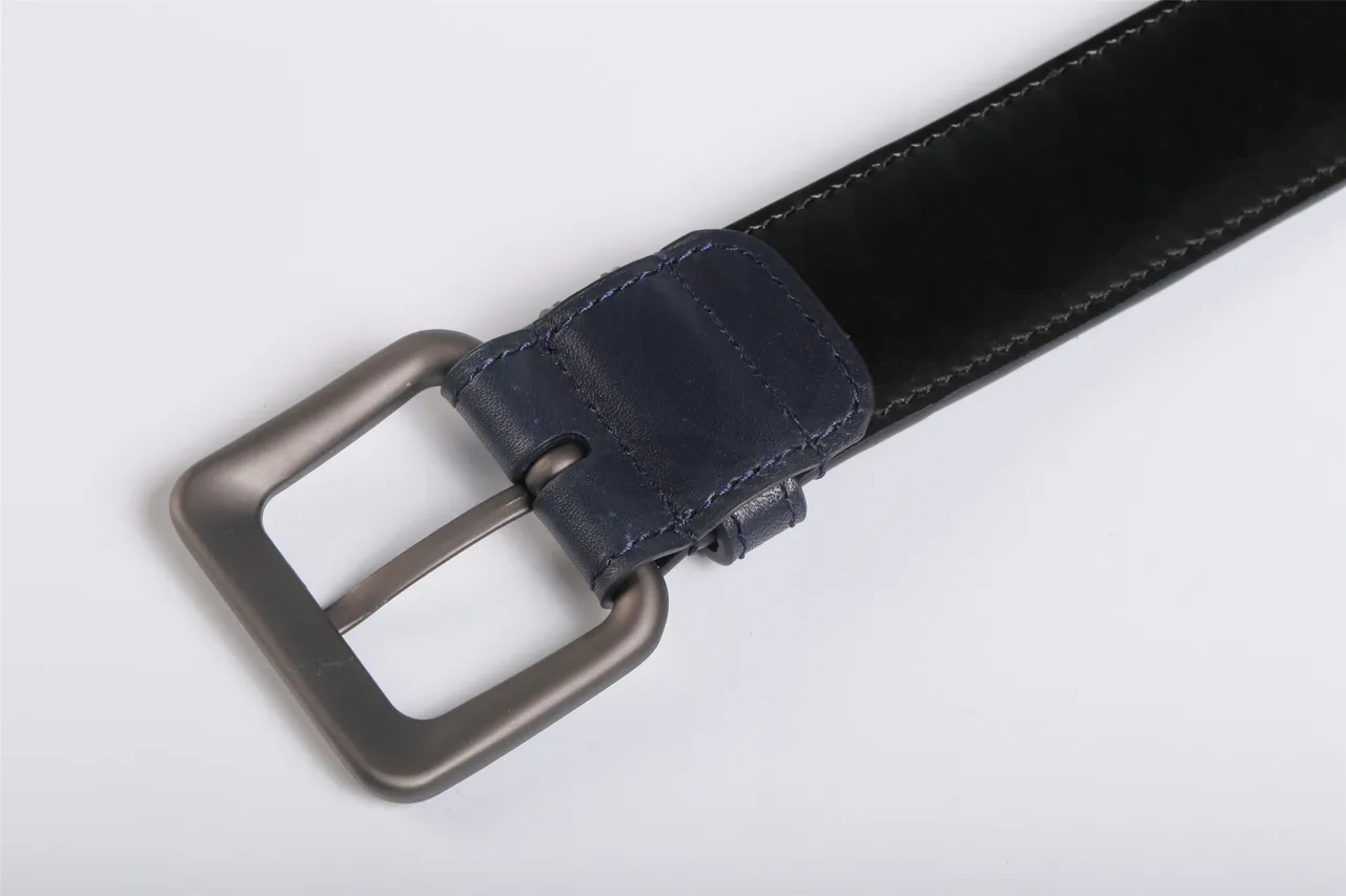 Bottega Veneta Intrecciato Cinturão de couro Navy tecido 2