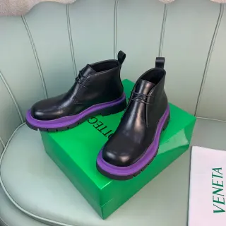 Bottega Veneta Le Cagole Black and Purple Ankle Boots