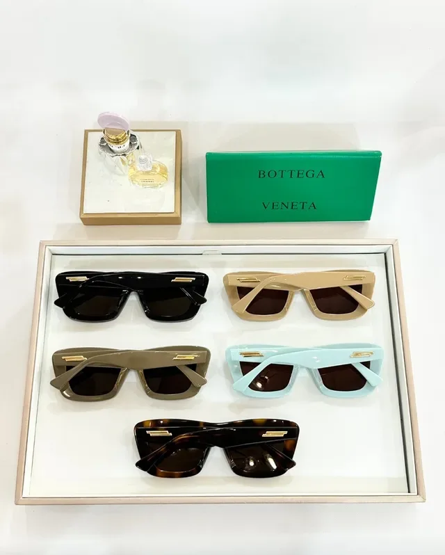 Bottega Veneta Oversized Square Pale Blue Acetate Sunglasses 5