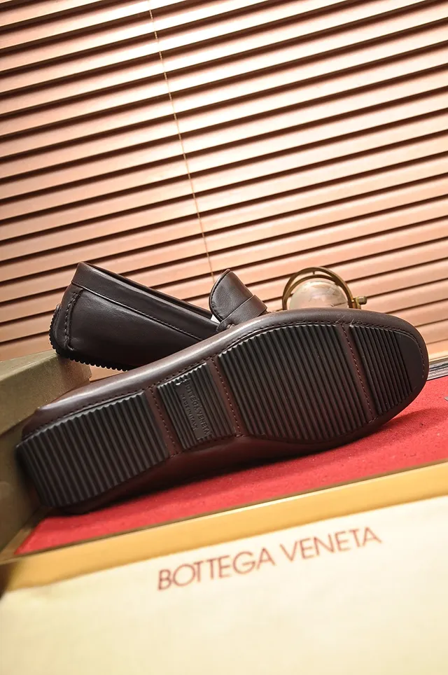 Bottega Veneta Penny Loafer Chaussures en Cuir Marron 3