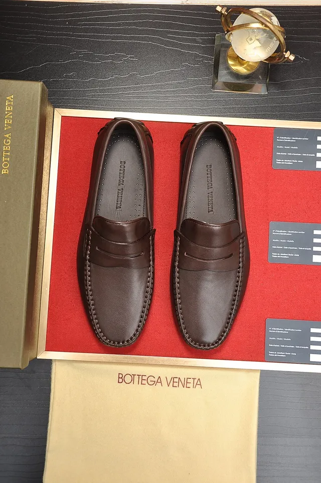 Bottega Veneta Penny Loafer Chaussures en Cuir Marron 5