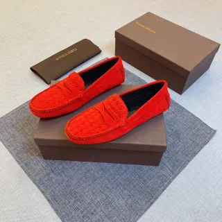 Bottega Veneta Woven Intrecciato 红色麂皮乐福鞋