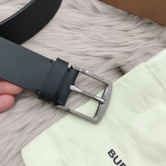 Burberry Black Silver Smooth Matte Rectangular Buckle Leather Belt 3