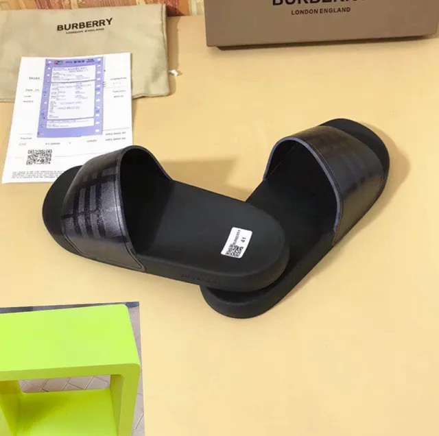 Burberry Black Single-Strap Slide Translucent Check Slippers 4