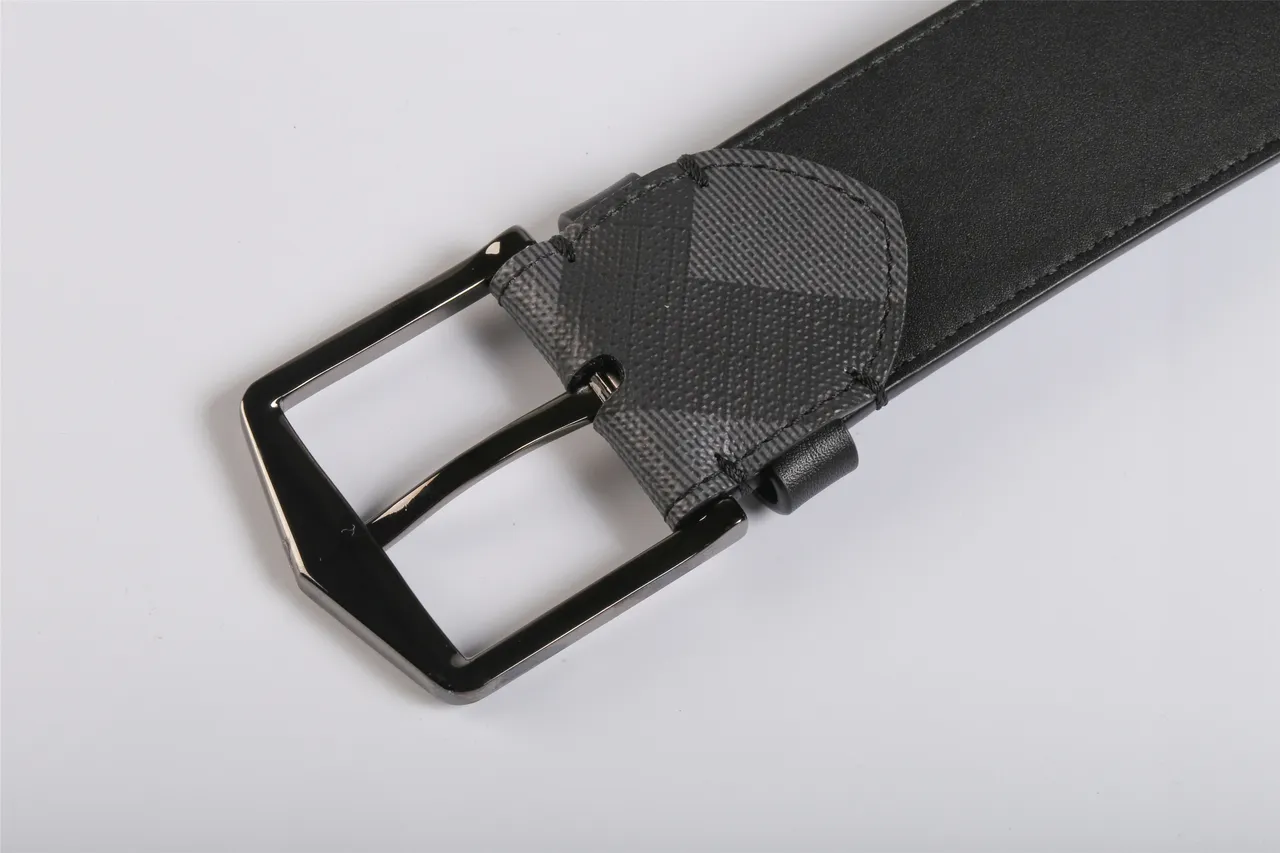 Burberry Monochrome Check Gray Leather Belt 2