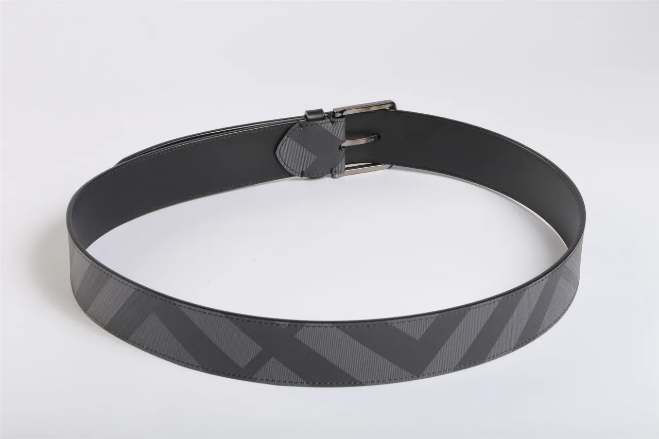 Burberry Monochrome Check Gray Leather Belt 6
