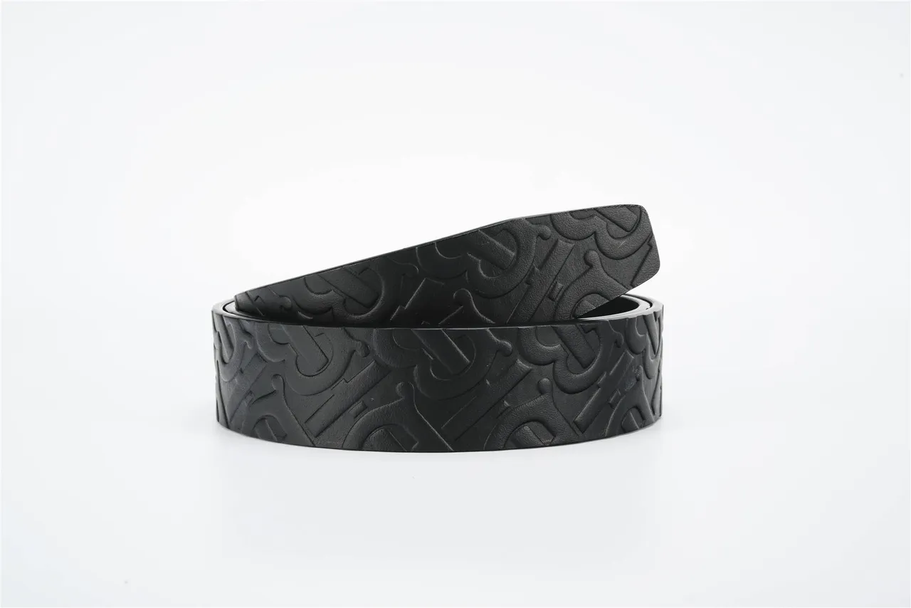 Burberry Reversible Belt Black Navy Check-Patterned Fabric Leather Belt 10
