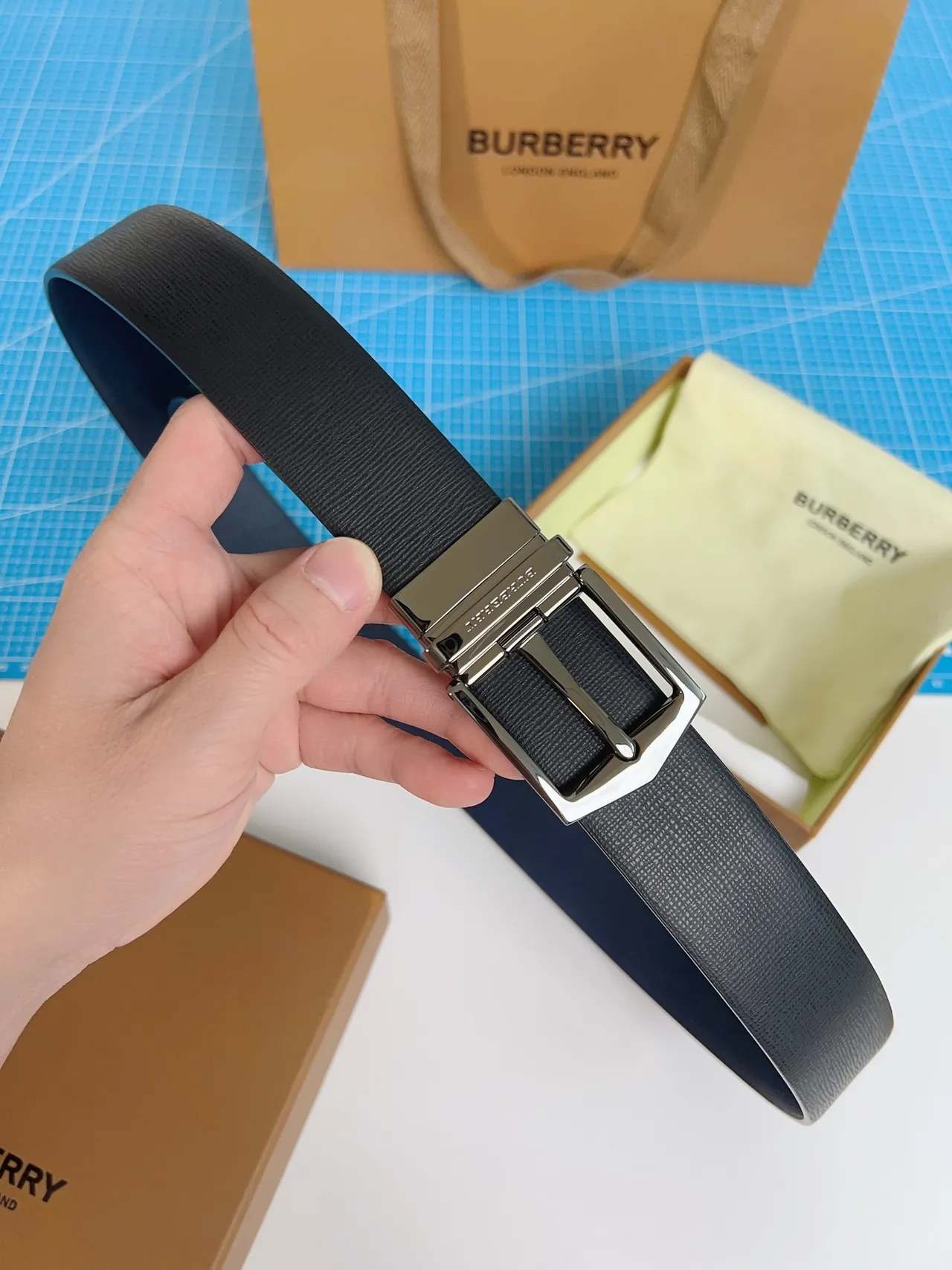 Burberry Reversible Buckle Textured Leather Belt 2