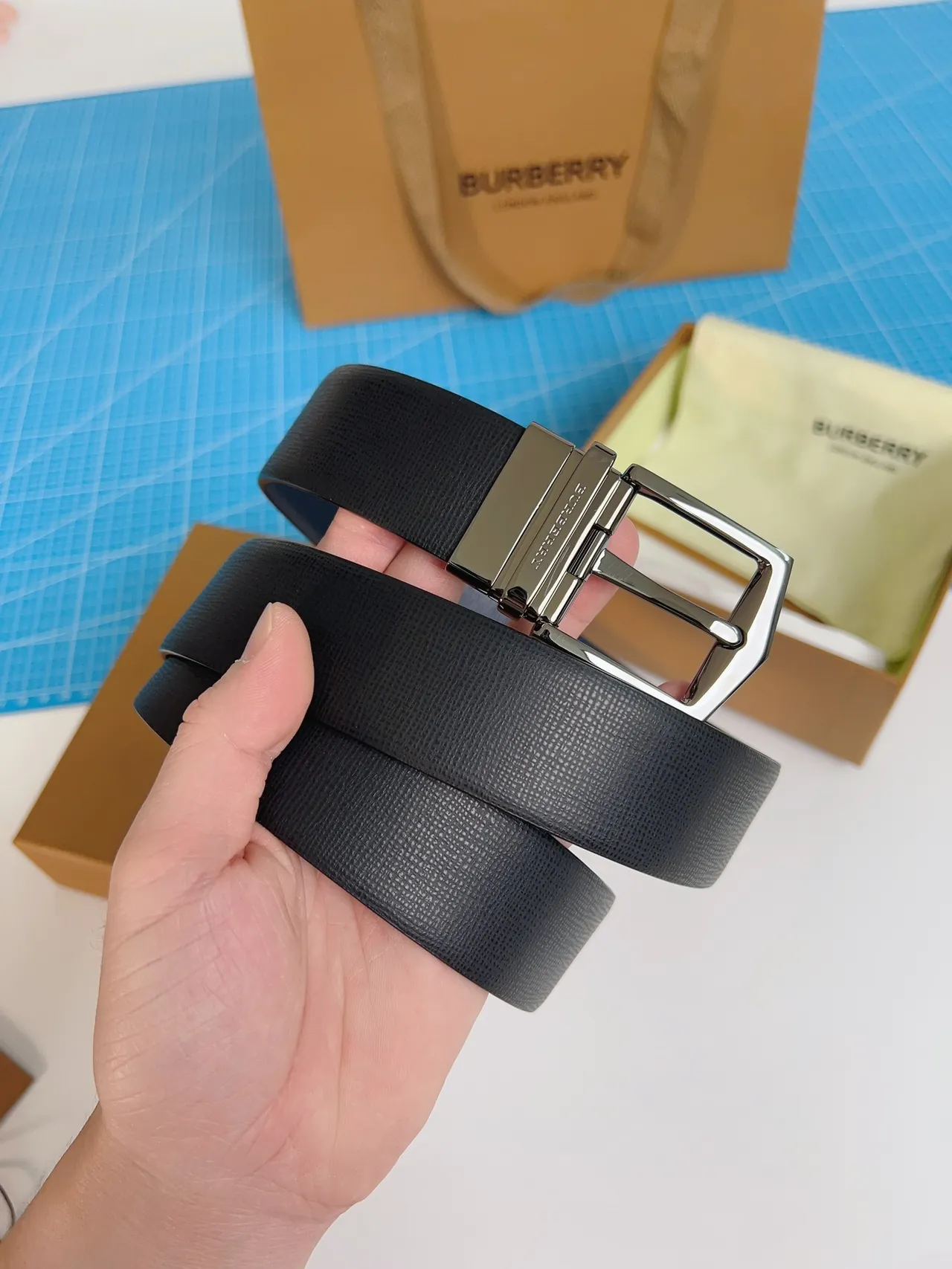 Burberry Reversible Buckle Textured Leather Belt 3