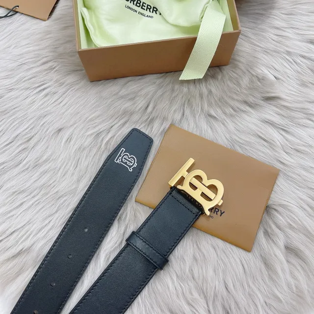 Burberry TB Belt Couro Escuro Fivela Preta Fosca Cinto de Couro 3