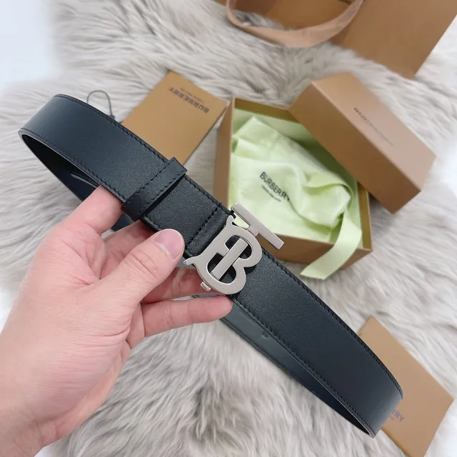 Burberry TB Belt Couro Escuro Fivela Preta Fosca Cinto de Couro 7