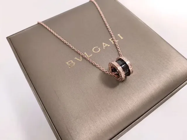 Bvlgari B.zero1 Collier Or Rose Céramique Noire Diamants Pavé 6