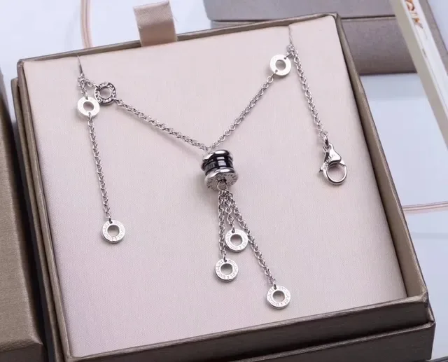 Bvlgari Fiore di argent et or pendentif cylindrique dangles chaîne de franges collier 4