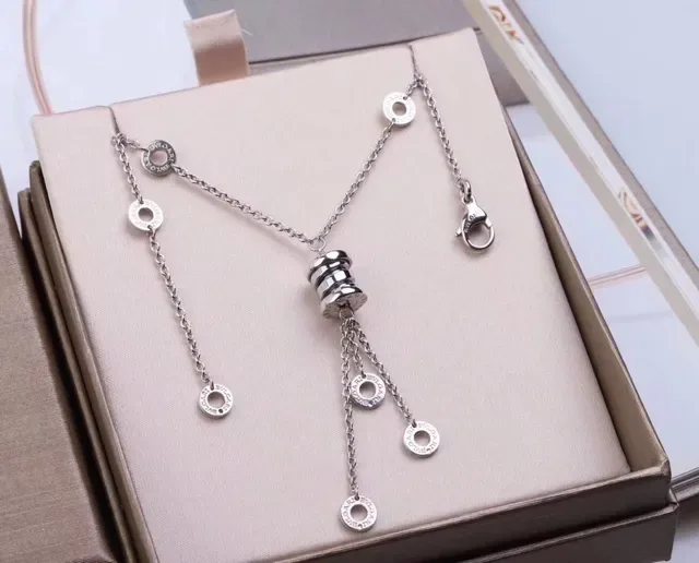 Bvlgari Fiore di argent et or pendentif cylindrique dangles chaîne de franges collier 6